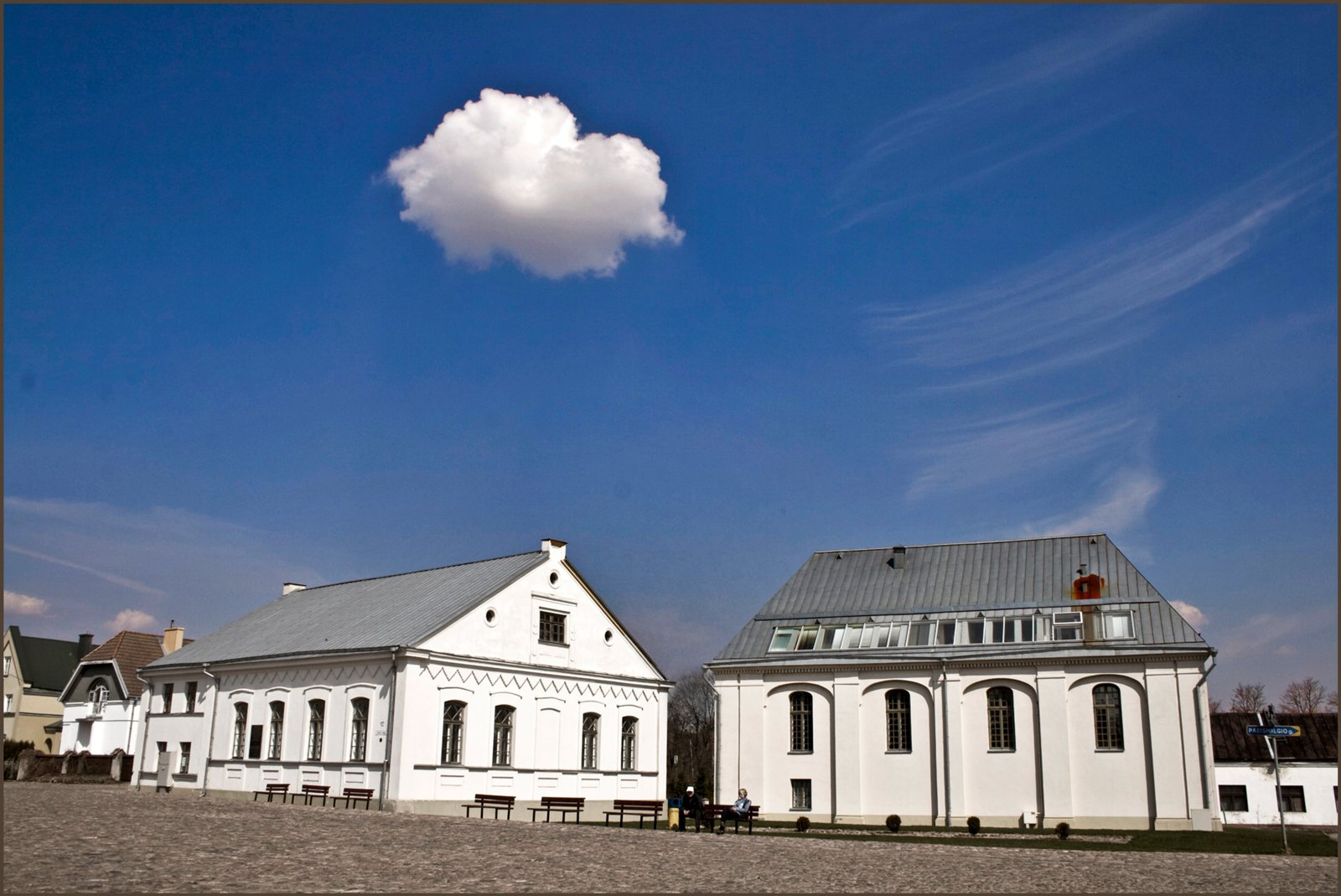 two_synagogues_at_kedainiai_-_panoramio.jpg